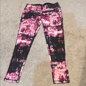Apana Black and Pink Leggings
